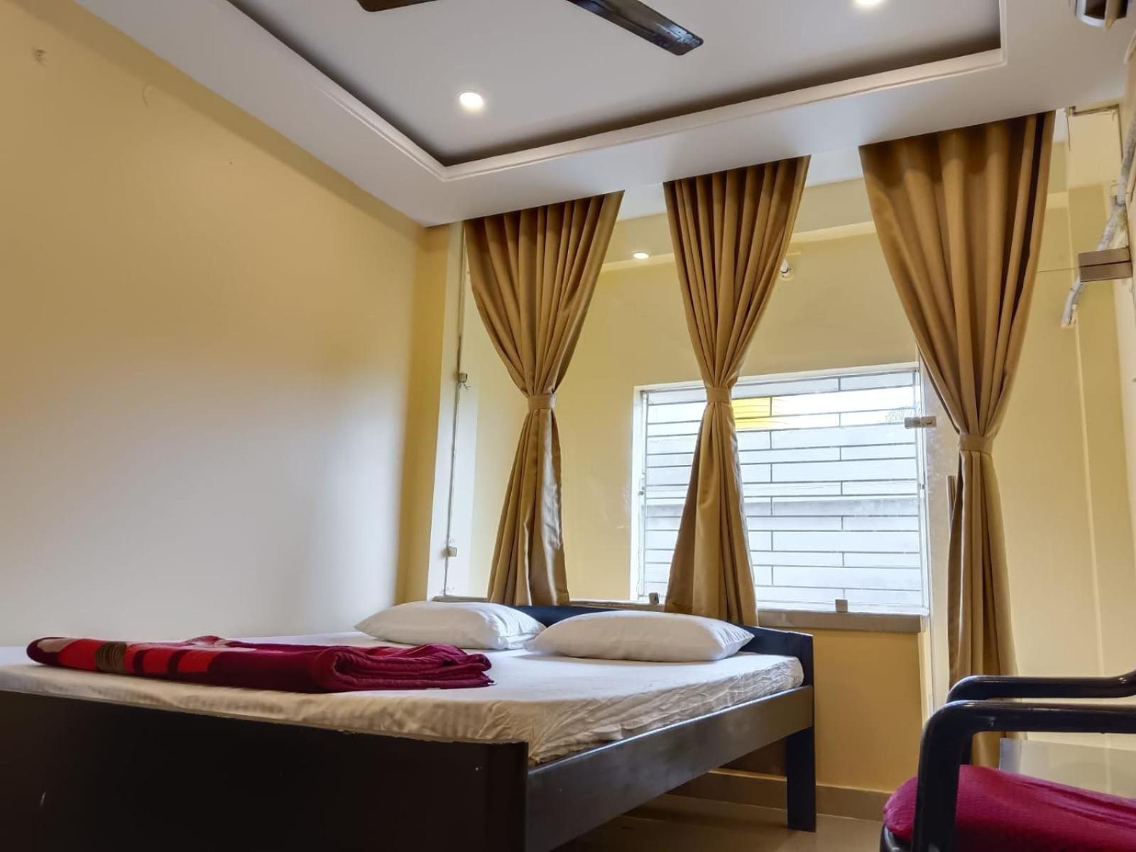 Hotel Cosy Inn ดีกา ภายนอก รูปภาพ
